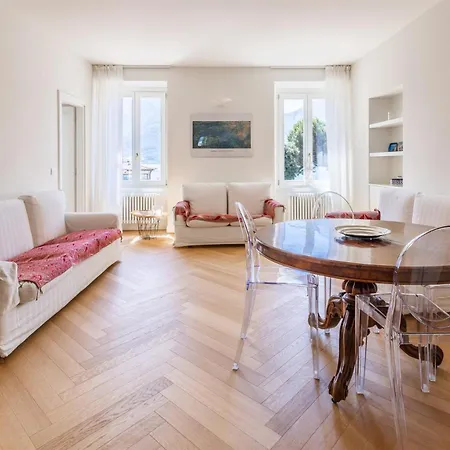 Apartament Iseolakerental - La Terrazza Sul Porto